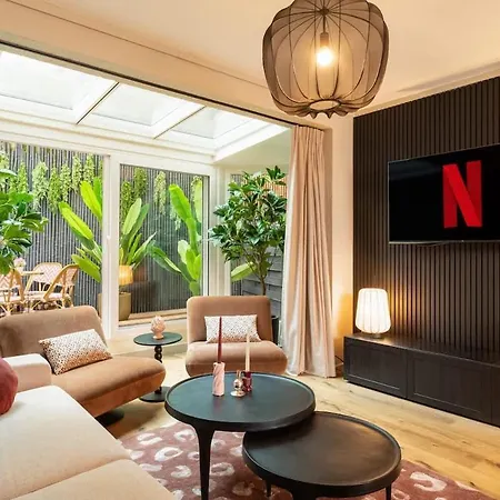 Loft Rare Avec Patio Chic - Tour Eiffel Apartment *