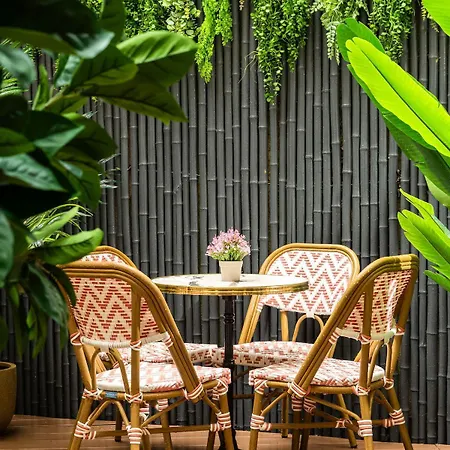 Loft Rare Avec Patio Chic - Tour Eiffel Appartamento *